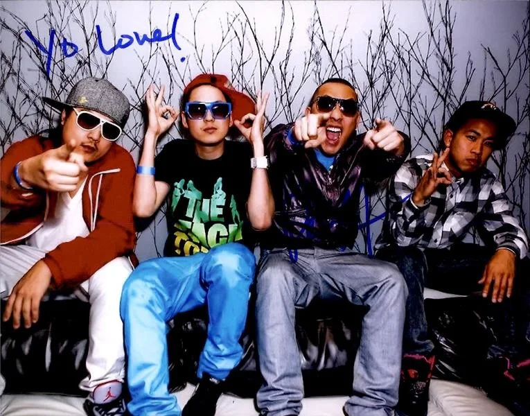 Far East Movement — Far East Movement authentic signed RAPPER 8x10 photo W/Cert Autographed 26-g