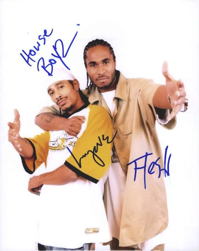 Flesh & Layzie Bone — Bone Thugs N Harmony Flesh Layzie signed rap 8x10 photo W/Cert Autograph (A0351)