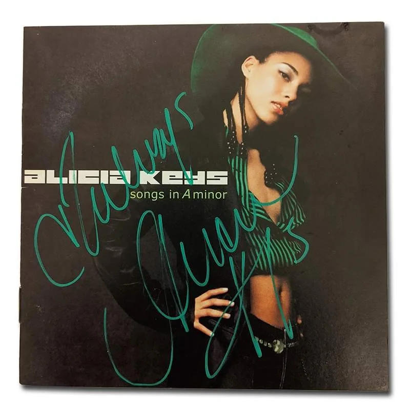 Alicia Keys — Alicia Keys authentic signed Cd Songs in Aminor Booklet /Certificate Autographed