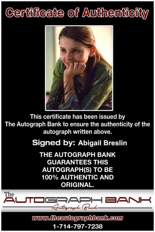 Abigail Breslin — Abigail Breslin signed celebrity 8x10 photo W/Certificate (2616g), изображение 2