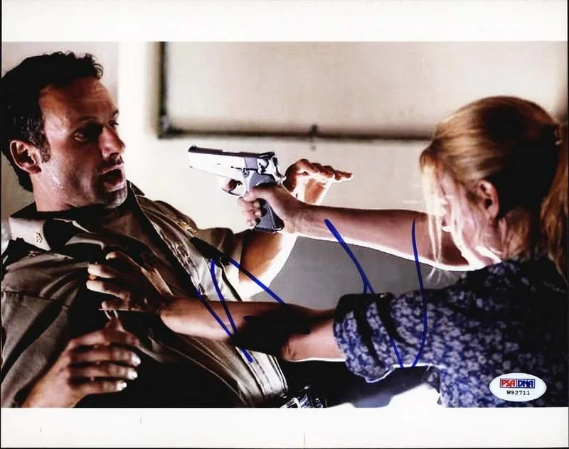 Andrew Lincoln — Andrew Lincoln PSA/DNA authentic signed 8x10 photo |CERT Autographed B0002