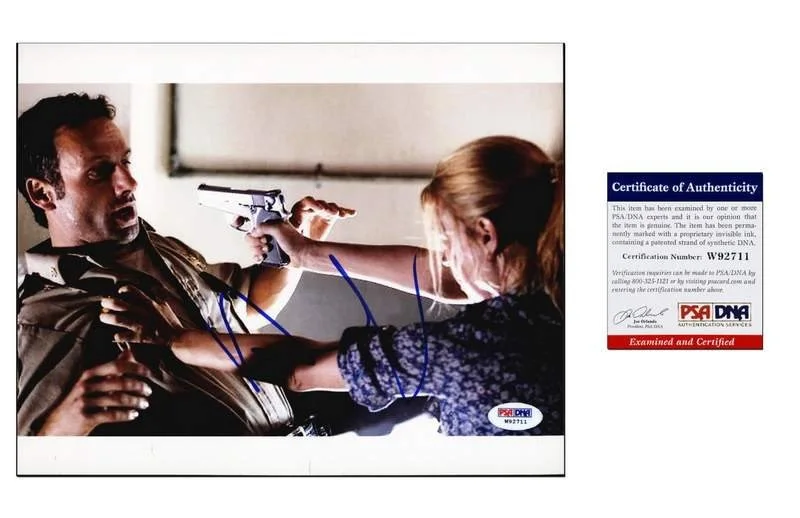 Andrew Lincoln — Andrew Lincoln PSA/DNA authentic signed 8x10 photo |CERT Autographed B0002, изображение 2