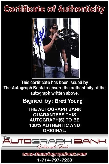 Brett Young — Brett Young authentic signed country 8x10 photo W/Cert Autographed (A20180137), изображение 2