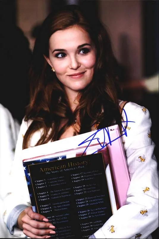 Zoey Deutch — Zoey Deutch authentic signed celebrity 10x15 photo W/Cert Autographed A000154