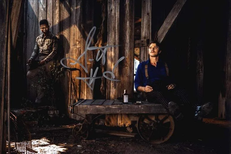 Garrett Hedlund — Garrett Hedlund authentic signed celebrity 10x15 photo W/Cert Autographed A0006