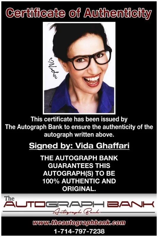 Vida Ghaffari — Vida Ghaffari authentic signed celebrity 8x10 photo W/Cert Autographed D1, image 2