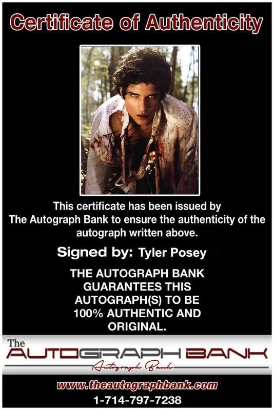 Tyler Posey — Tyler Posey signed celebrity 8x10 photo W/Certificate (C4), изображение 2