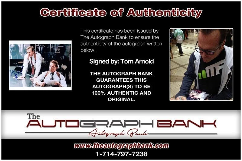 Tom Arnold — Tom Arnold authentic signed celebrity 8x10 photo W/Cert Autographed C3, image 2