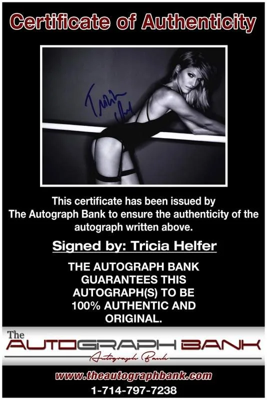 Tricia Helfer — Tricia Helfer authentic signed celebrity 8x10 W/Certificate Autographed (A0005), изображение 2
