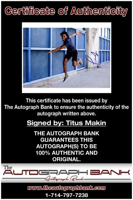 Titus Makin — Titus Makin authentic signed celebrity 8x10 photo W/Cert Autographed C7, image 2