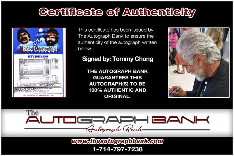 Tommy Chong — Tommy Chong authentic signed celebrity 8x10 W/Certificate Autographed (A0010), image 2