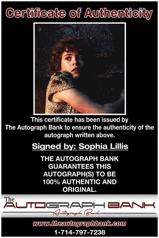 Sophia Lillis — Sophia Lillis authentic signed celebrity 8x10 W/Certificate Autographed (A0002), изображение 2