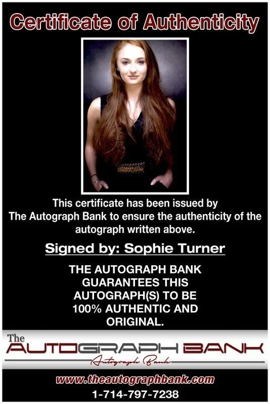 Sophie Turner — Sophie Turner authentic signed celebrity 8x10 photo W/Cert Autographed C9, изображение 2