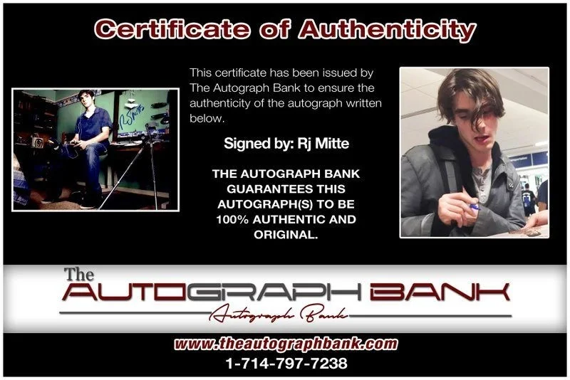 Rj Mitte — Rj Mitte authentic signed celebrity 8x10 photo W/Certificate Autographed (C8), image 2