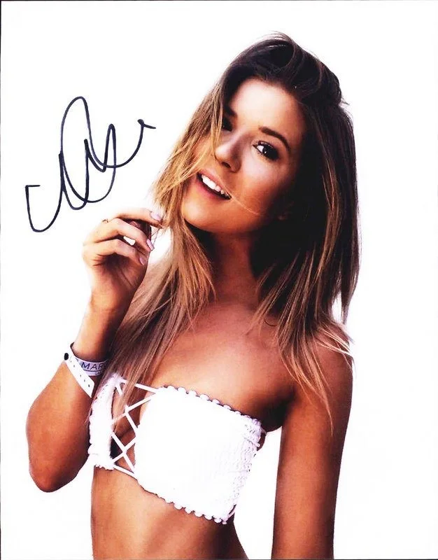 Meghan Rienks — Meghan Rienks authentic signed celebrity 8x10 photo W/Cert Autographed D3