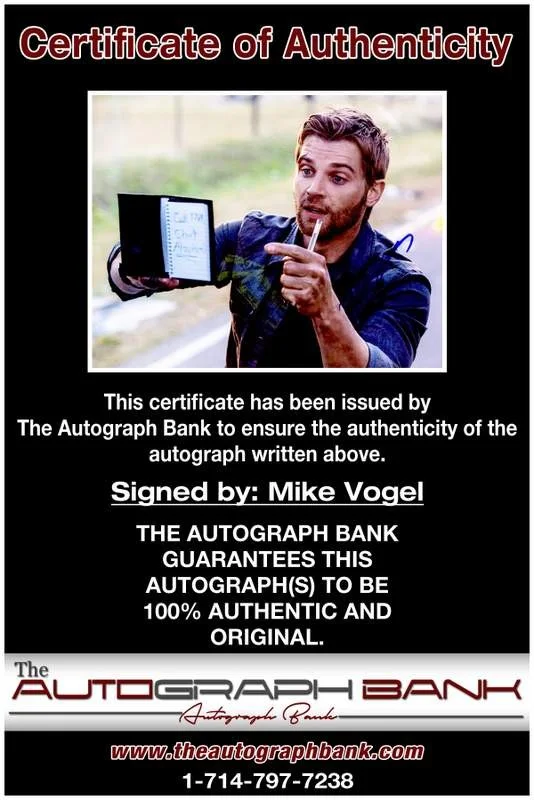 Mike Vogel — Mike Vogel authentic signed celebrity 8x10 photo W/Cert Autographed A13, image 2