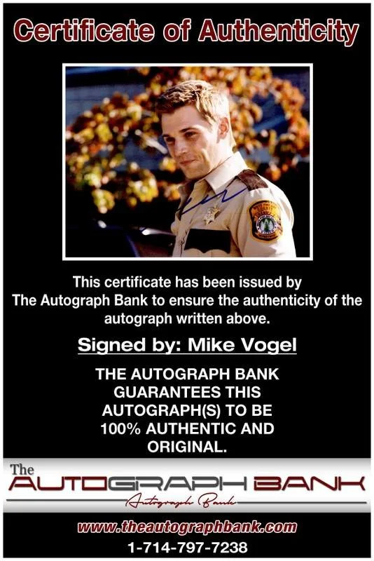 Mike Vogel — Mike Vogel authentic signed celebrity 8x10 photo W/Cert Autographed A12, image 2