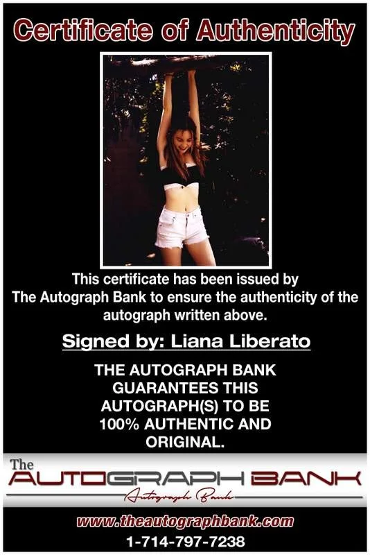 Liana Liberato — Liana Liberato authentic signed celebrity 8x10 photo W/Cert Autographed A0003, image 2