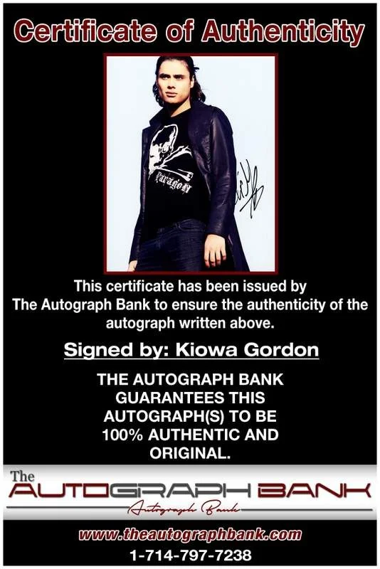 Kiowa Gordon — Kiowa Gordon authentic signed celebrity 8x10 photo W/Cert Autographed A8, изображение 2