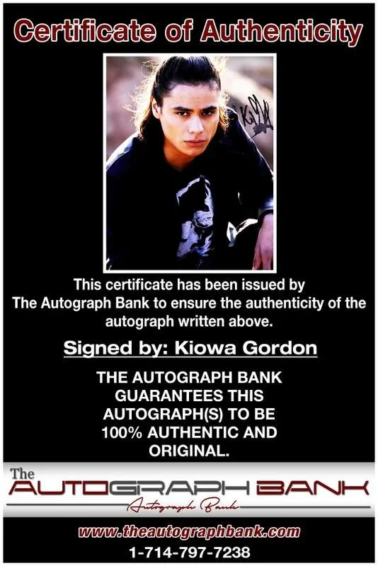Kiowa Gordon — Kiowa Gordon authentic signed celebrity 8x10 photo W/Cert Autographed A4, изображение 2