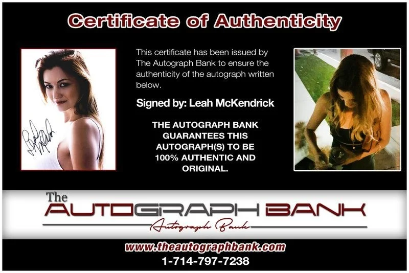 Leah McKendrick — Leah McKendrick authentic signed celebrity 8x10 photo W/Cert Autographed D7, изображение 2
