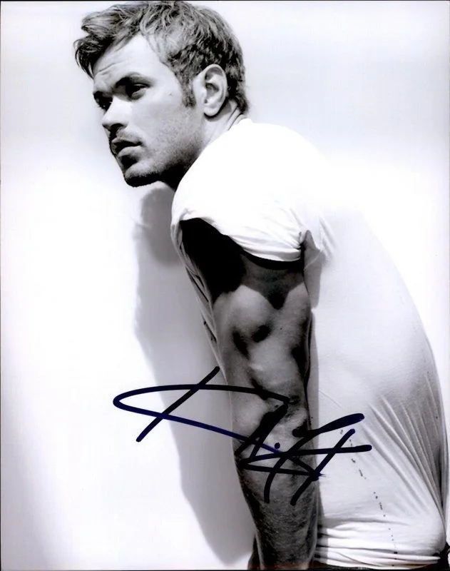 Kellen Lutz — Kellen Lutz authentic signed celebrity 8x10 photo W/Cert Autographed C3