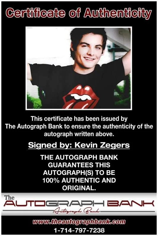 Kevin Zegers — Kevin Zegers authentic signed celebrity 8x10 photo W/Cert Autographed A2, изображение 2