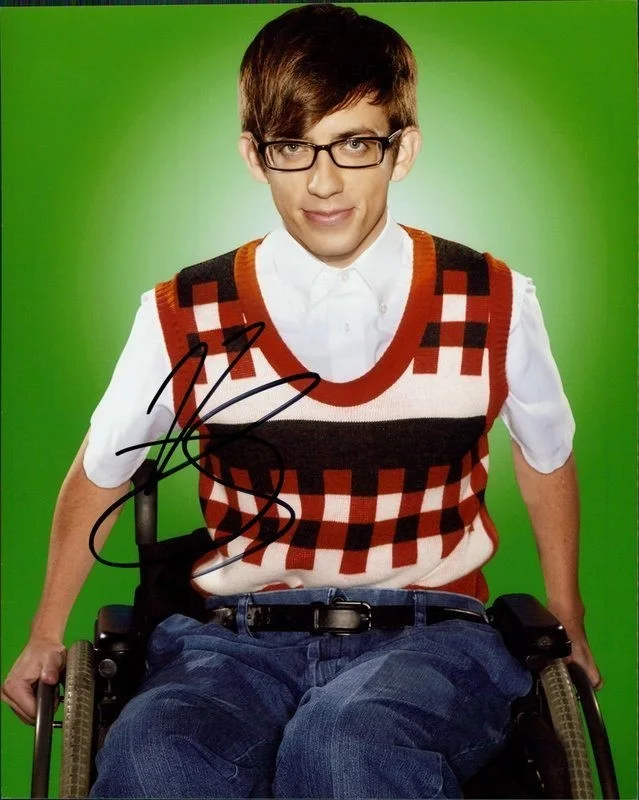 Kevin Mchale — Kevin Mchale authentic signed celebrity 8x10 photo W/Cert Autographed C1