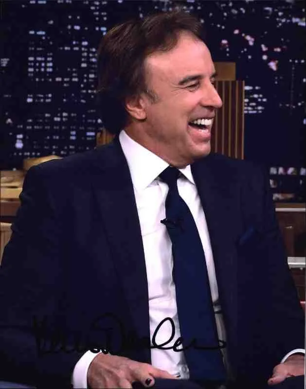 Kevin Nealon — Kevin Nealon signed celebrity 8x10 photo W/Certificate (C4)