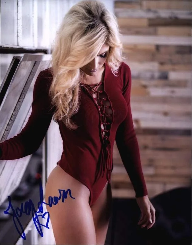 Jacey Marie — Jacey Marie authentic signed model 8x10 photo W/Certificate Autographed (A0008)