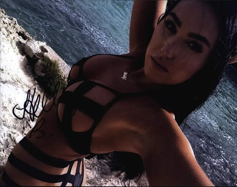 Holly Bortolazzo — Holly Bortolazzo authentic signed model 8x10 photo W/Cert Autographed A0001