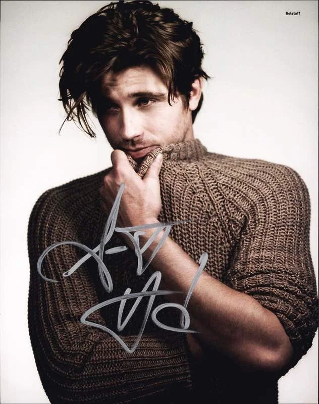 Garrett Hedlund — Garrett Hedlund authentic signed celebrity 8x10 photo W/Cert Autographed B0002