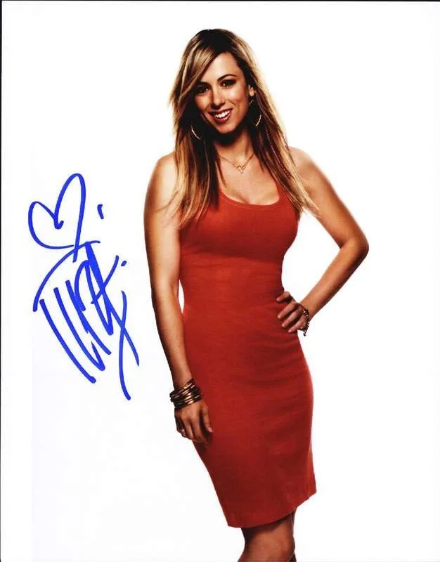 Iliza Shlesinger — Iliza Shlesinger authentic signed celebrity 8x10 photo W/Cert Autographed B0002