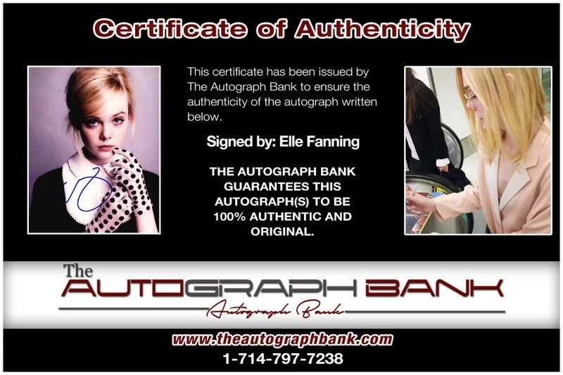 Elle Fanning — Elle Fanning authentic signed celebrity 8x10 photo W/Cert Autographed D6, изображение 2
