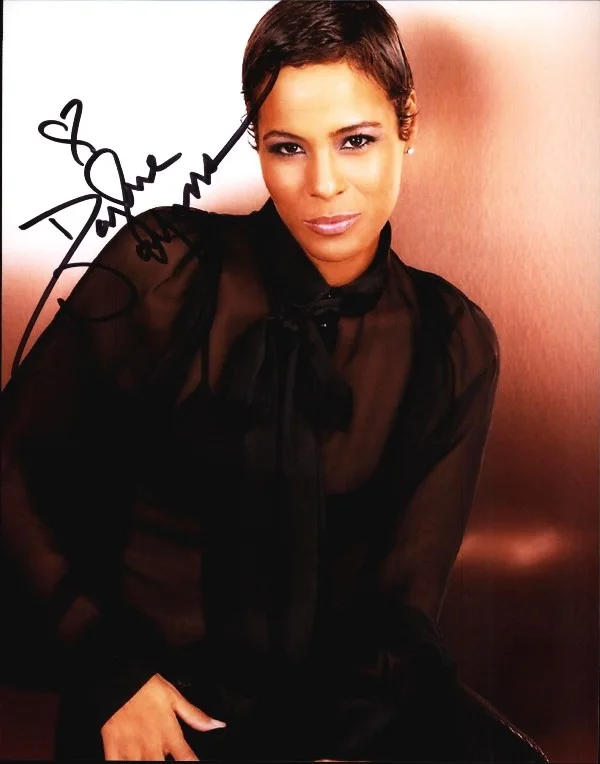 Daphne Wayans — Daphne Wayans authentic signed celebrity 8x10 photo W/Cert Autographed 51816f1