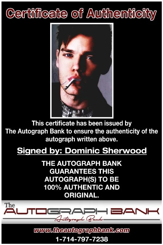 Dominic Sherwood — Dominic Sherwood authentic signed celebrity 8x10 photo |CERT Autographed 1316d1, image 2