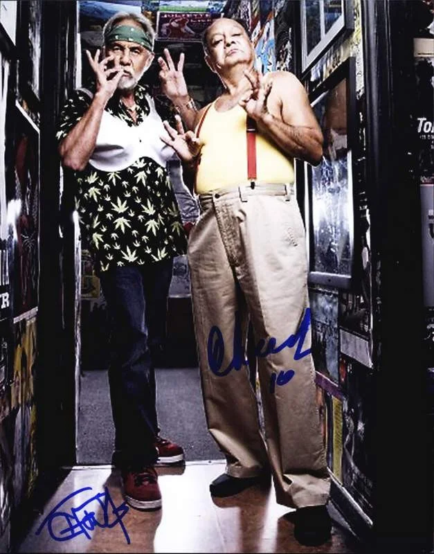Cheech & Chong — Cheech & Chong authentic signed celebrity 8x10 photo W/Cert Autographed B0002