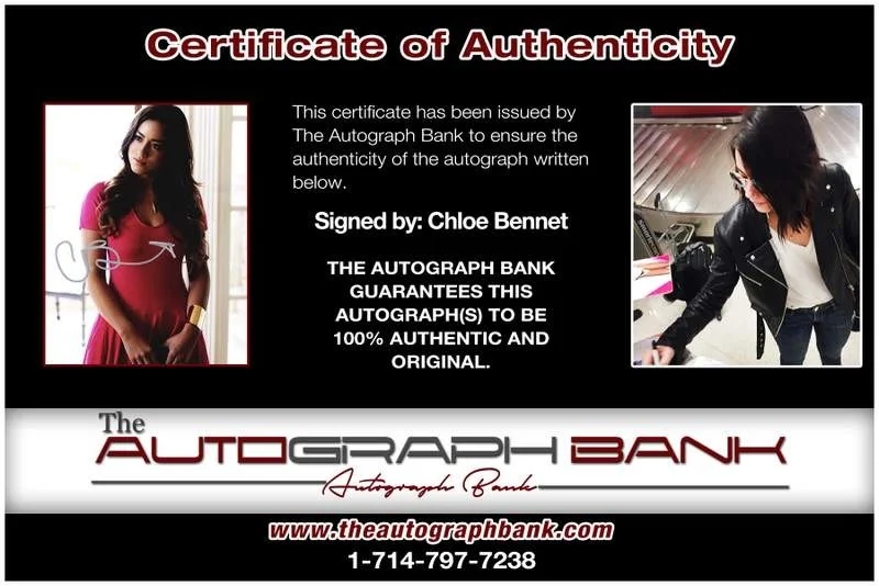 Chloe Bennet — Chloe Bennet authentic signed celebrity 8x10 photo W/Cert Autographed B0007, изображение 2