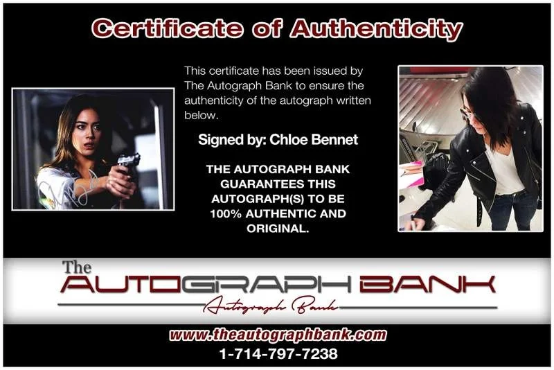 Chloe Bennet — Chloe Bennet authentic signed celebrity 8x10 photo W/Cert Autographed B0014, изображение 2