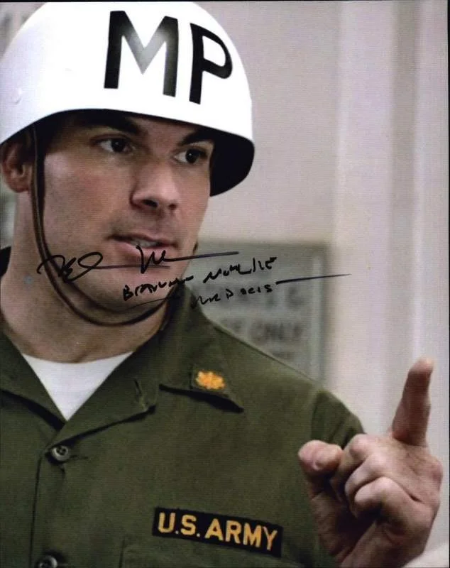 Brandon Molale — Brandon Molale signed celebrity 8x10 photo W/Certificate (C1)