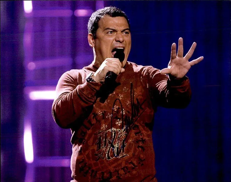 Carlos Mencia — Carlos Mencia authentic signed celebrity 8x10 photo W/Cert Autographed 2616y