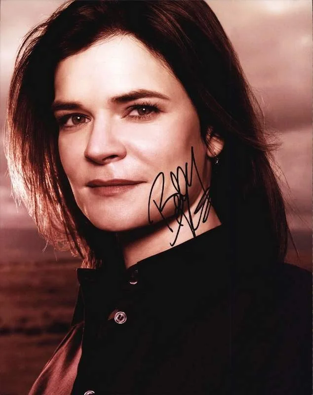 Betsy Brandt — Betsy Brandt authentic signed celebrity 8x10 photo W/Cert Autographed B0002