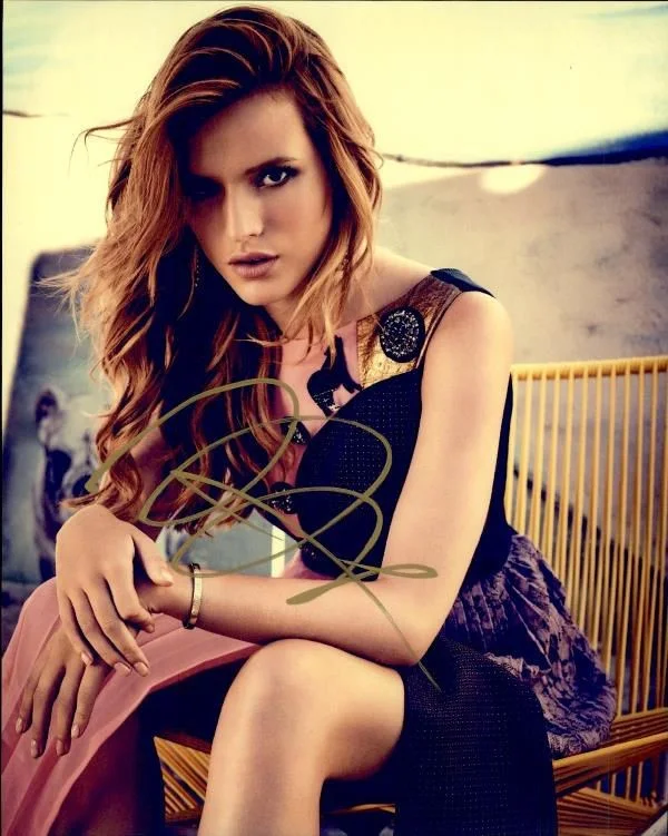 Bella Thorne — Bella Thorne authentic signed celebrity 8x10 photo W/Cert Autographed 2616d