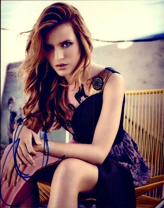 Bella Thorne — Bella Thorne authentic signed celebrity 8x10 photo W/Cert Autographed C4