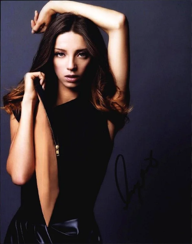 Angela Sarafyan — Angela Sarafyan authentic signed celebrity 8x10 photo W/Cert Autographed D4