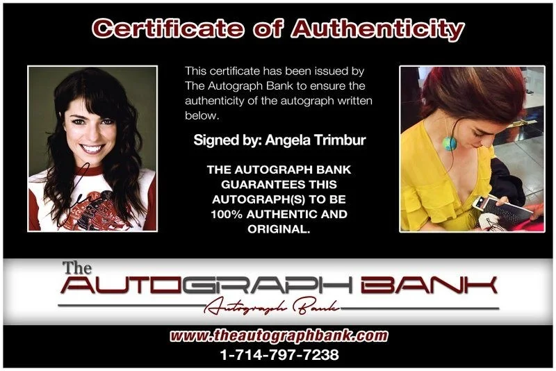 Angela Trimbur — Angela Trimbur authentic signed celebrity 8x10 photo W/Cert Autographed D12, изображение 2