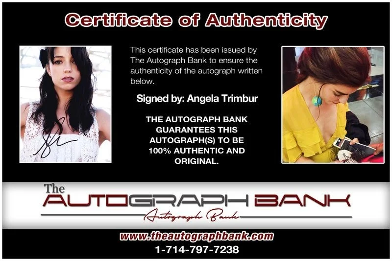Angela Trimbur — Angela Trimbur authentic signed celebrity 8x10 photo W/Cert Autographed D4, изображение 2