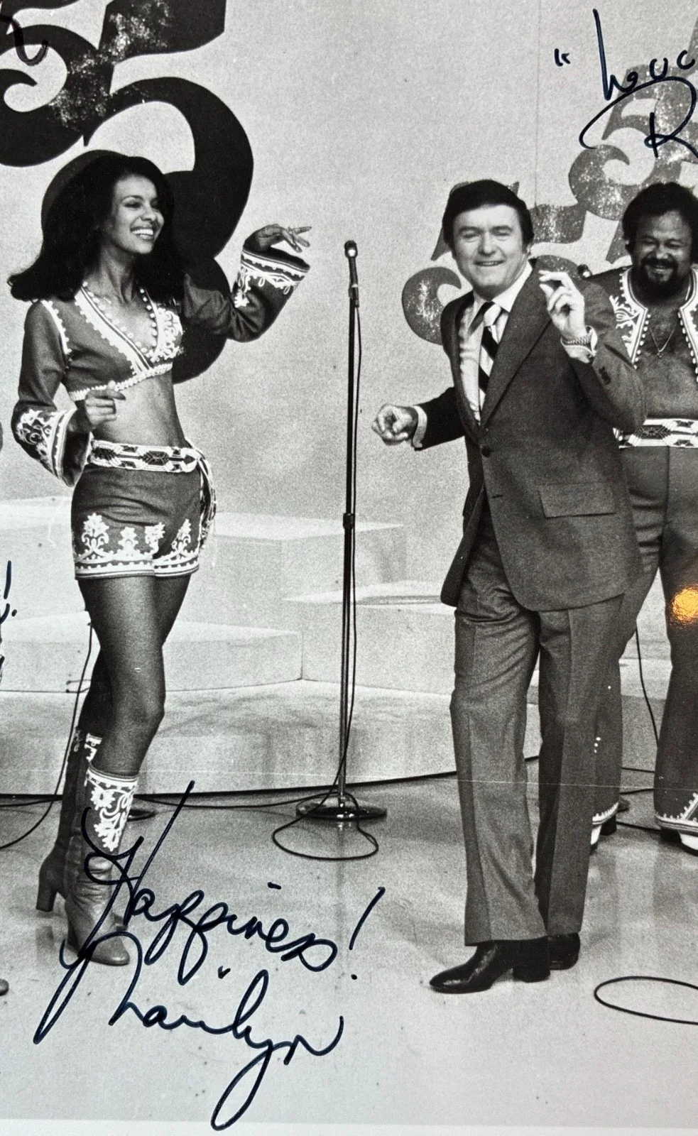 The 5th Dimension Signed 1975 Mike Douglas Show Promo Photo All 5 Autographs, изображение 3