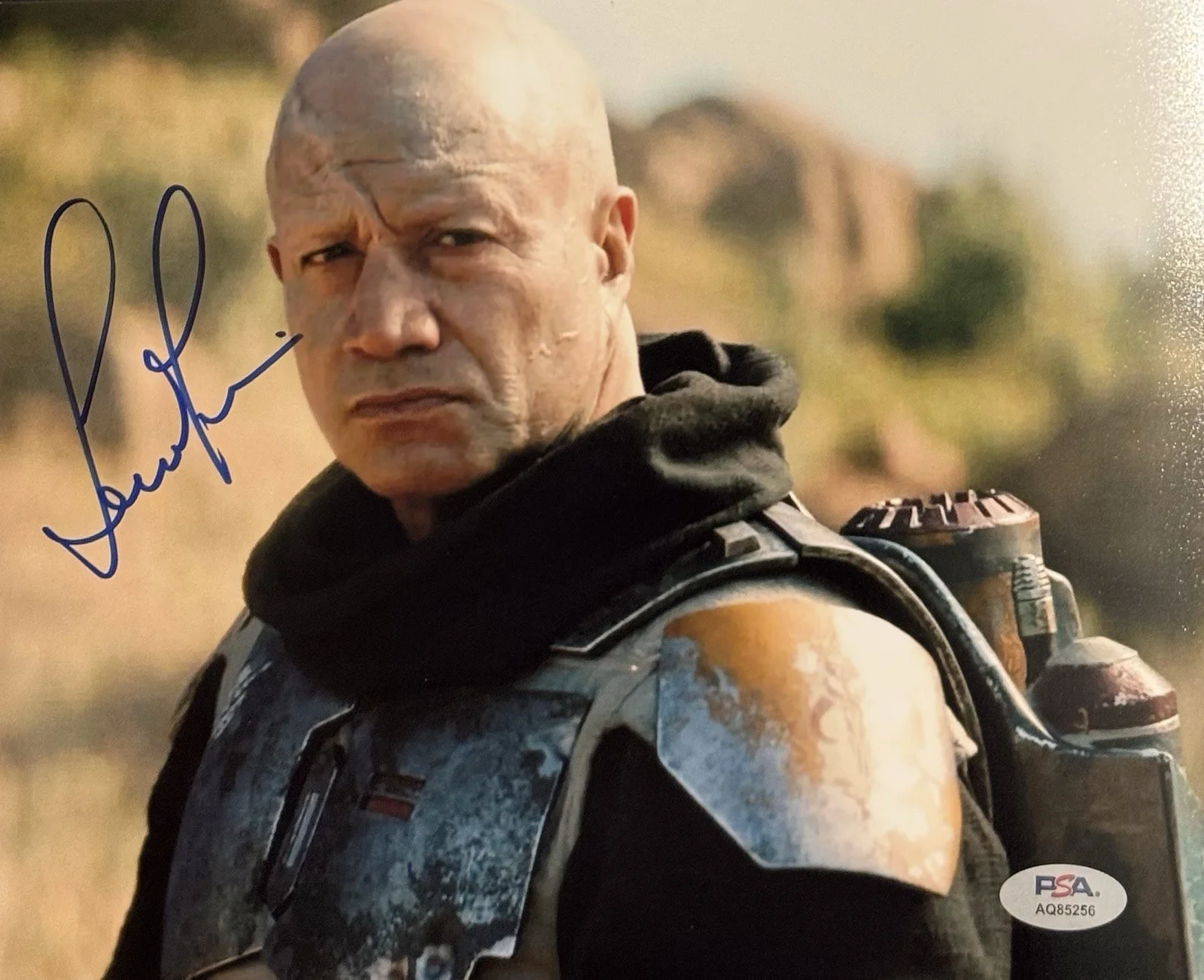 Temuera Morrison — Temuera Morrison Signed Autographed Book Of Boba Fett 8x10 Photo PSA/DNA COA