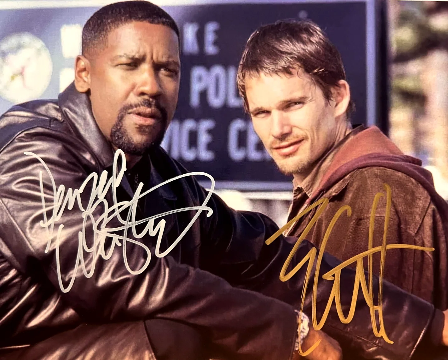 Denzel Washington, Ethan Hawke — TRAINING DAY Signed 8x10" (Denzel, Ethan Hawke) REAL Authentic Autographs w/COA, image 3